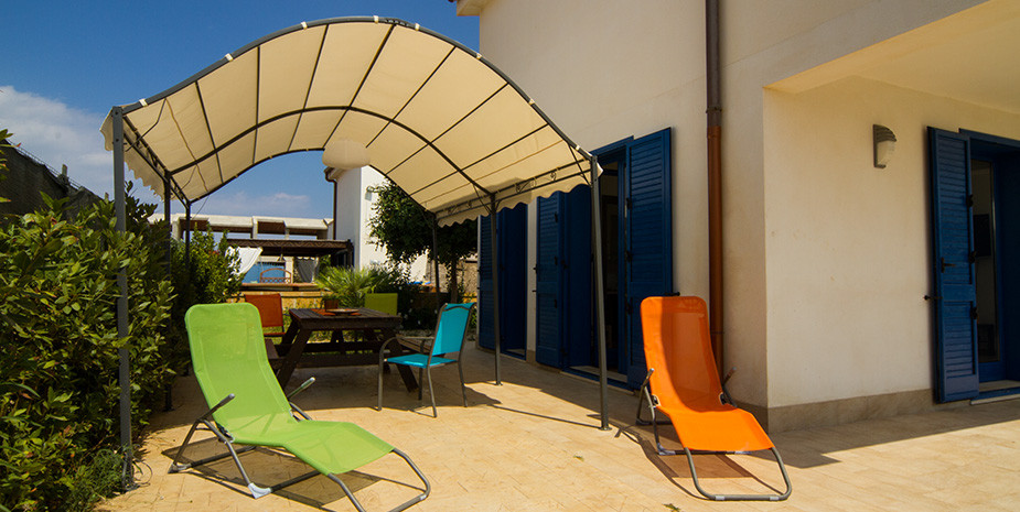  Zona relax con gazebo